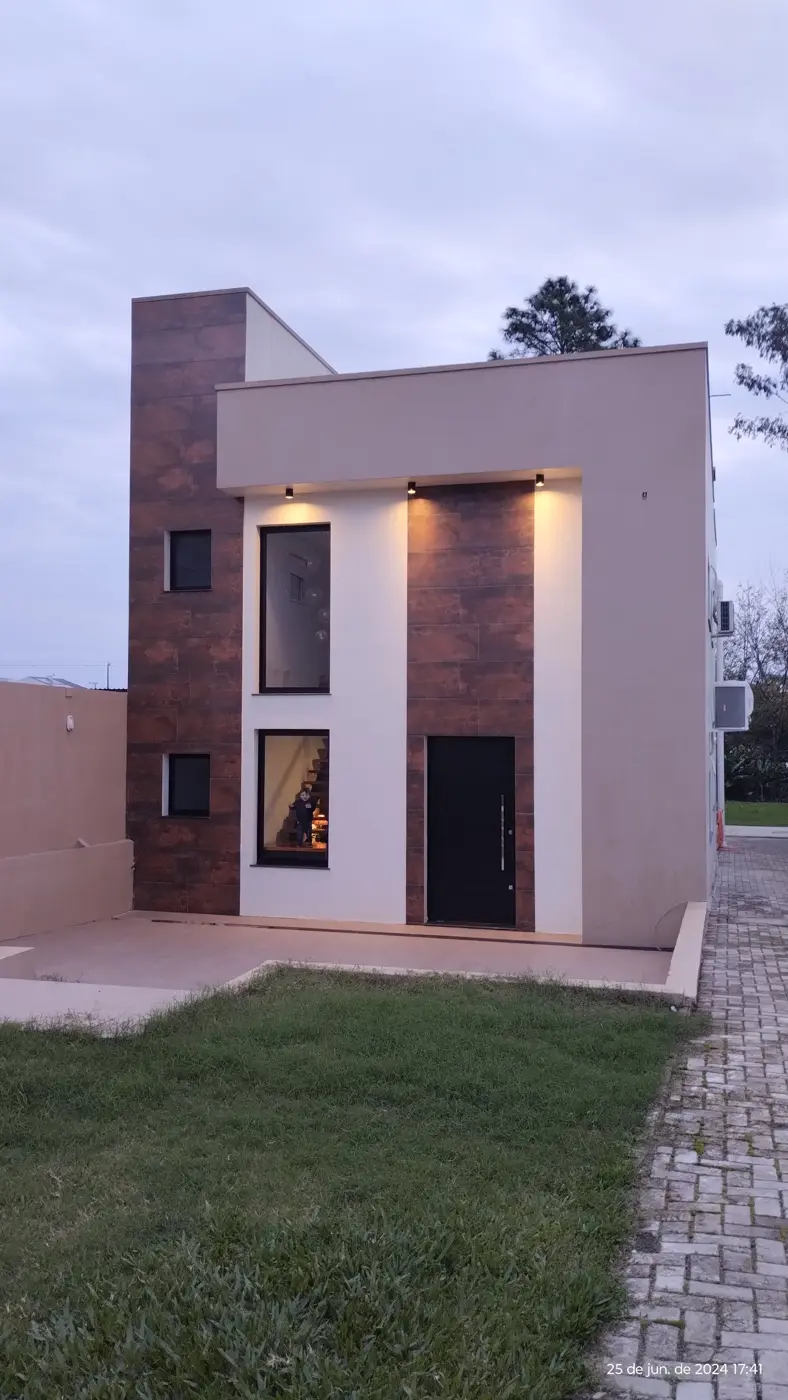 Residência contemporânea concluída